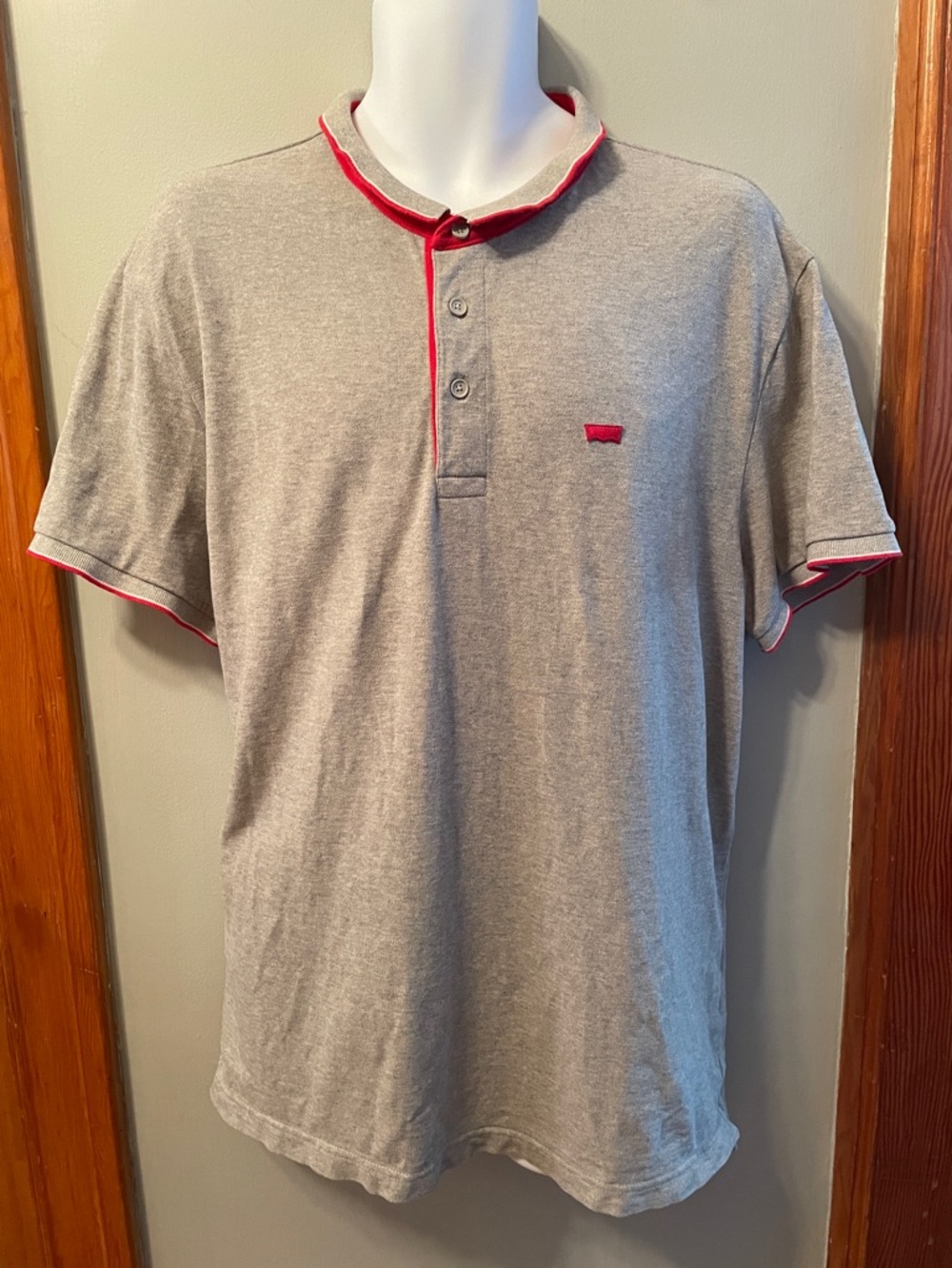 LEVI’S Grey Polo Shirt with Red Trim Coastal Streetwear